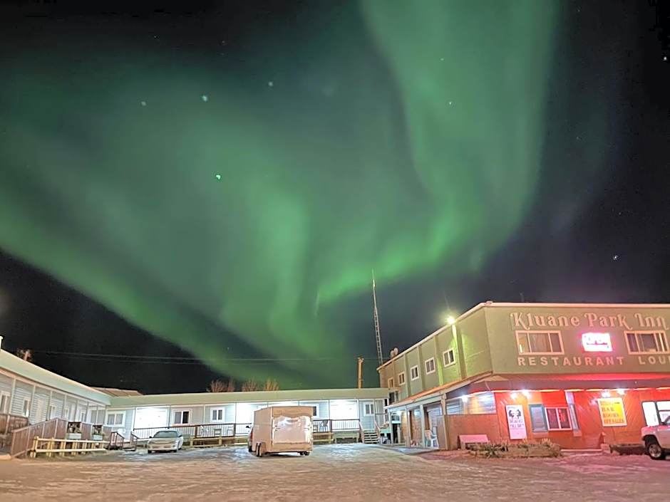 Kluane Park Inn