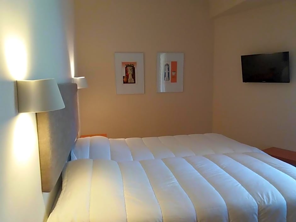 Antikyra Beach Hotel