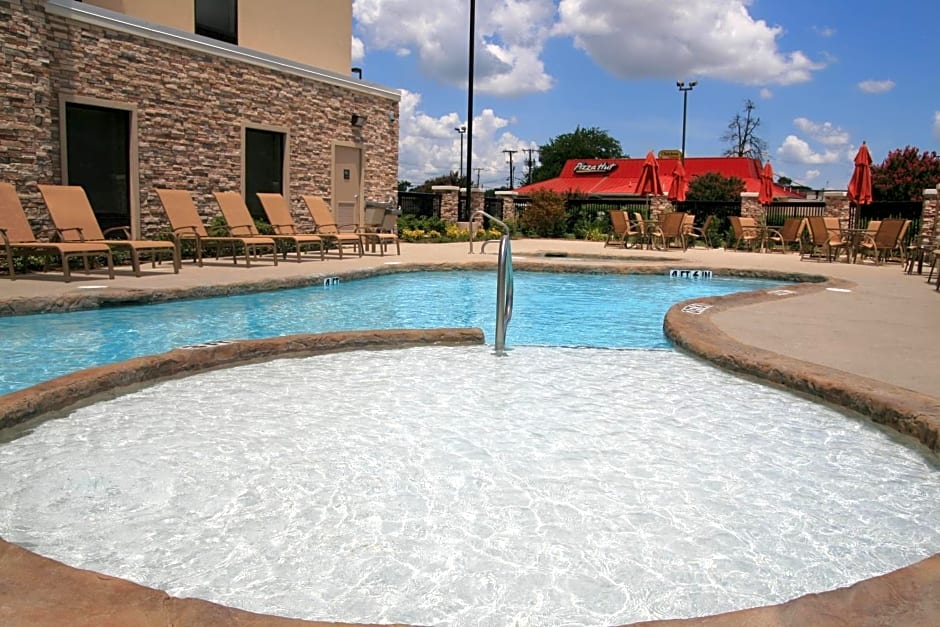 Hampton Inn Sulphur Springs