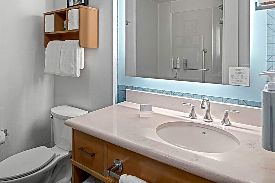 Homewood Suites by Hilton Anaheim Resort