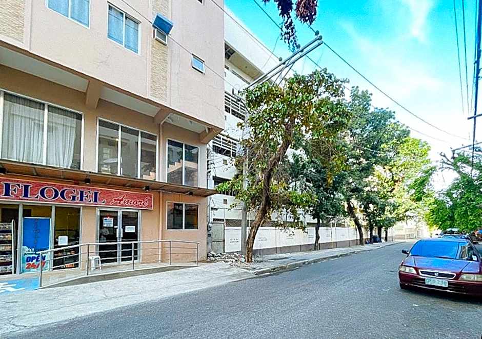 Flogel Amore Pension House