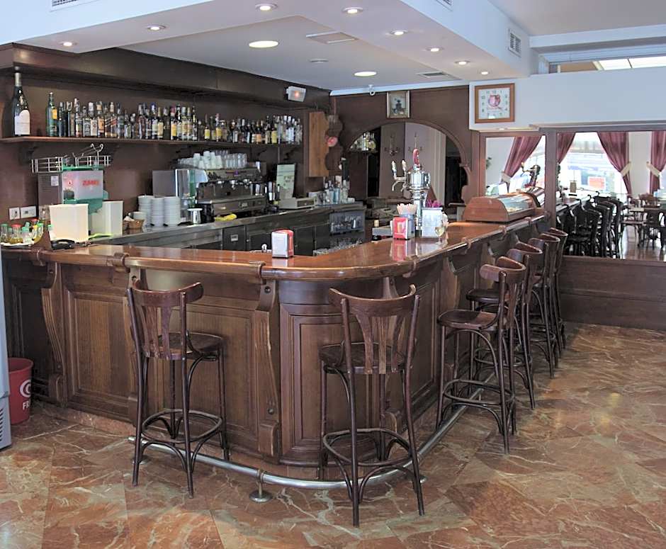 Hotel Peña de Arcos