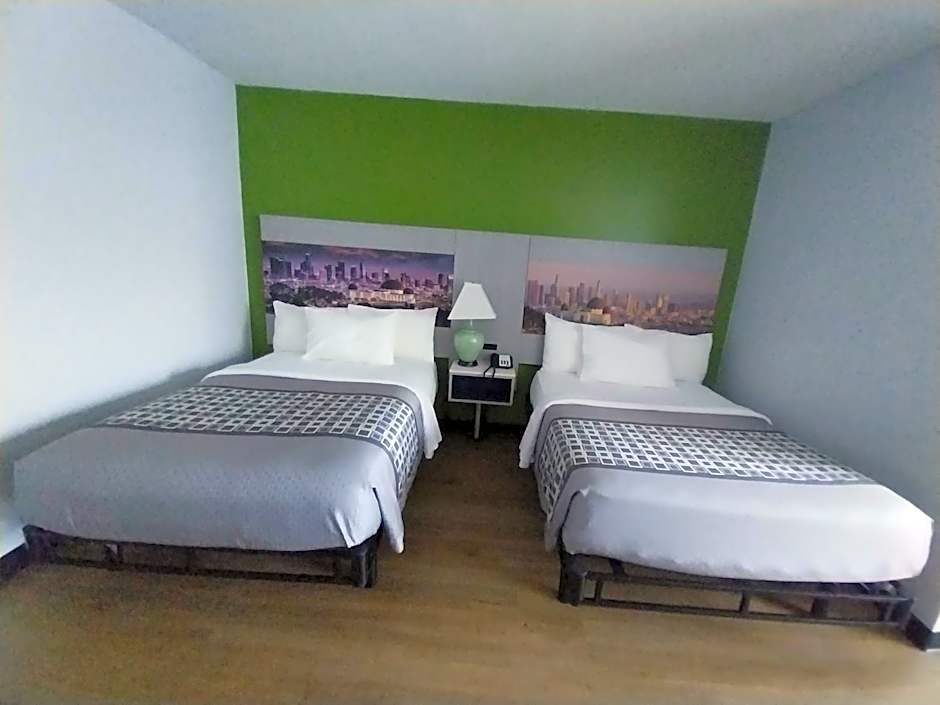 Hotel Pacific Garden