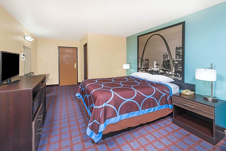Super 8 by Wyndham Okawville