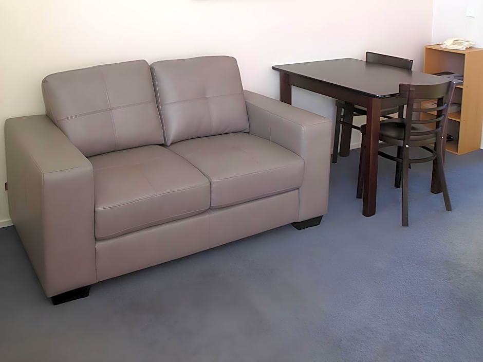 Merivale Court Motel