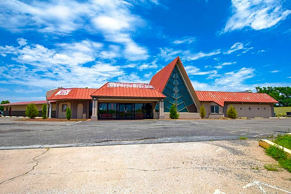 American Best Inn By OYO I-35 Perry