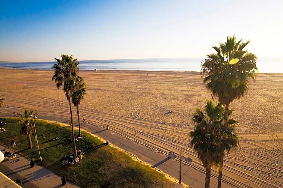 Venice Suites
