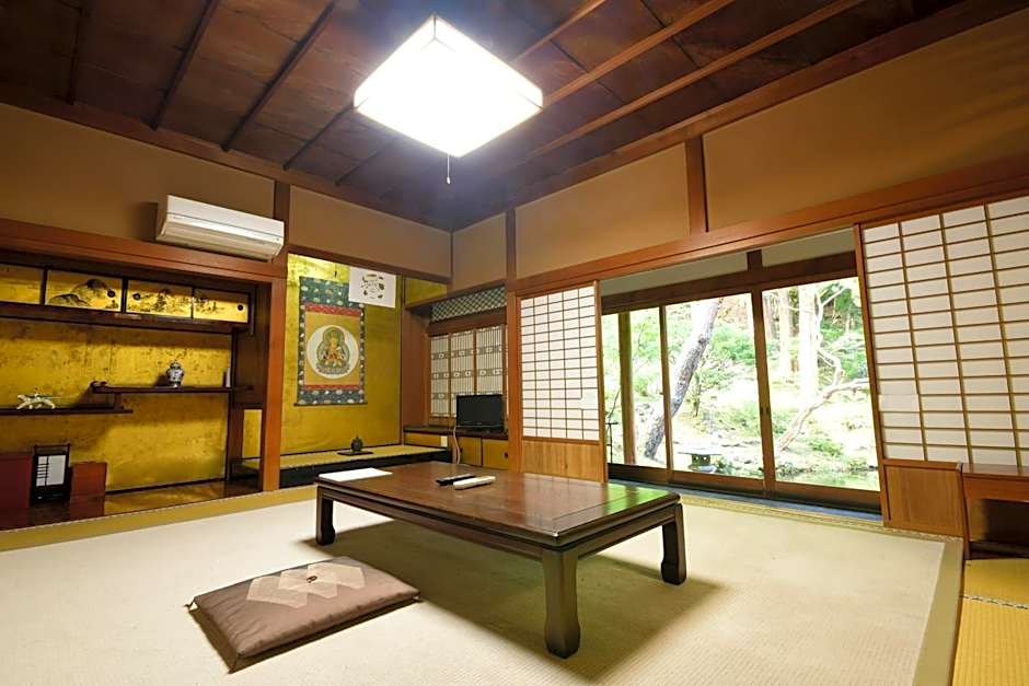 高野山 宿坊 龍泉院 -Koyasan Shukubo Ryusenin-