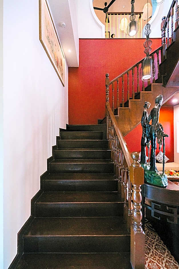 O'nya Phuket Hotel