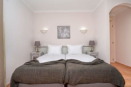 Four Bedroom Villa with Private Pool