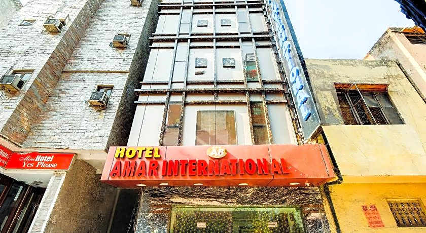Hotel Amar International