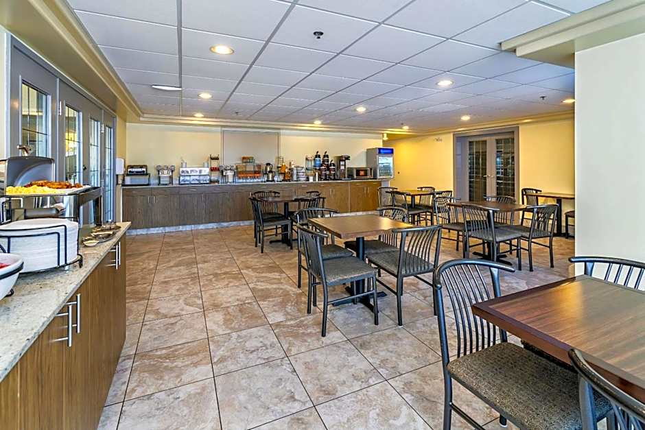 Comfort Inn & Suites