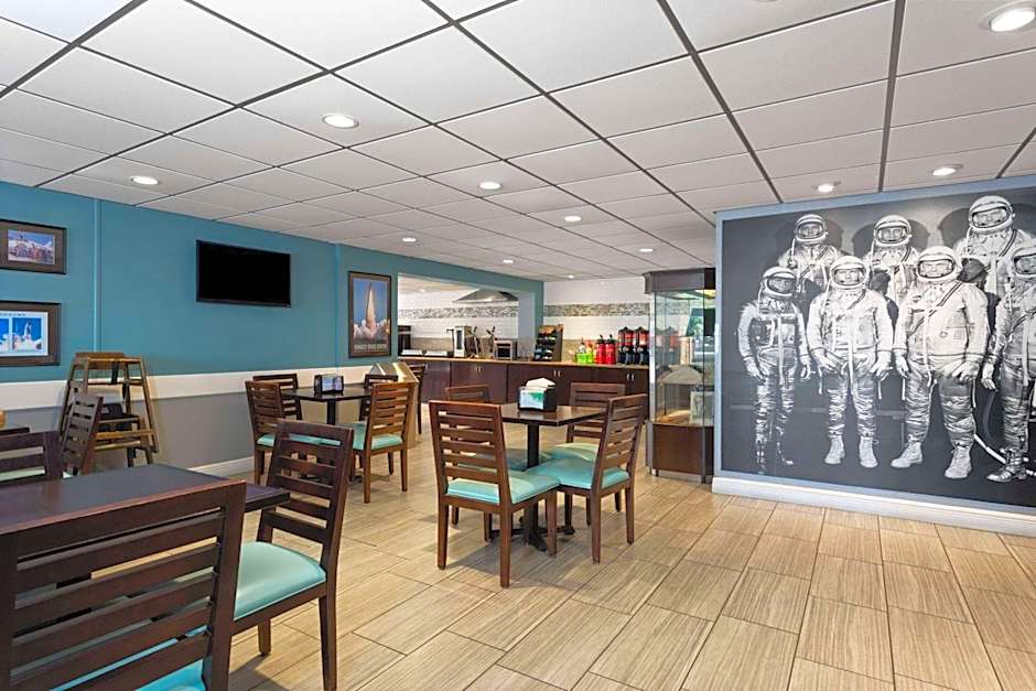 La Quinta Inn by Wyndham Cocoa Beach-Port Canaveral