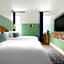 The Drayton Hotel Savannah, Curio Collection by Hilton