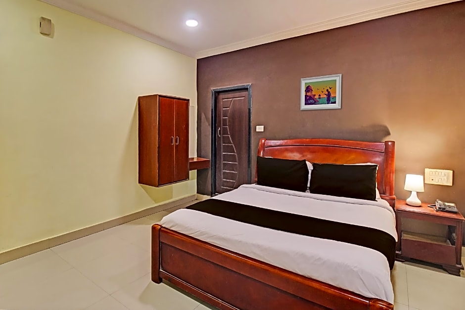 Hotel O Ruma Near Nampally Railway Station