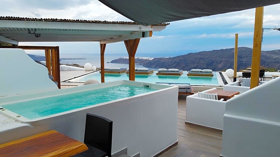 Santorini's Balcony Art Houses