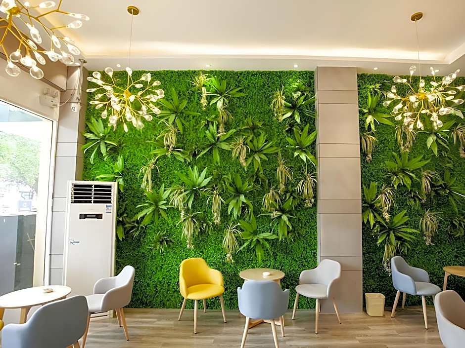 GreenTree Inn Bengbu Guzhen Guyang Road Experitmental Middle School Express Hotel