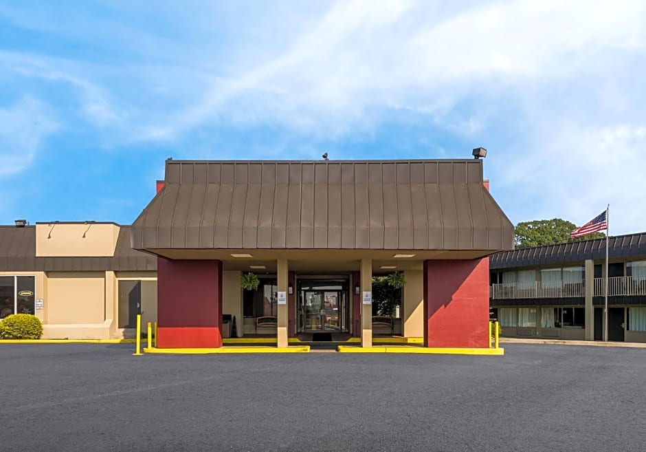 Red Roof Inn Reading