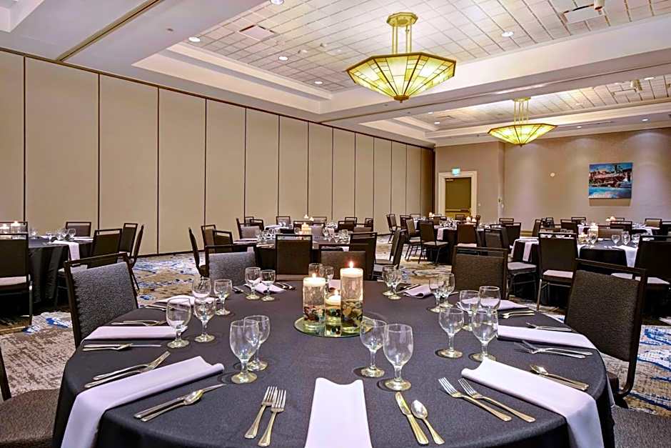Embassy Suites By Hilton Hotel Omaha-Downtown/Old Market