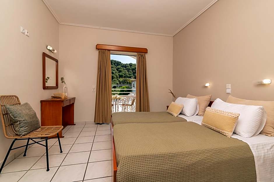 Daisy Hotel