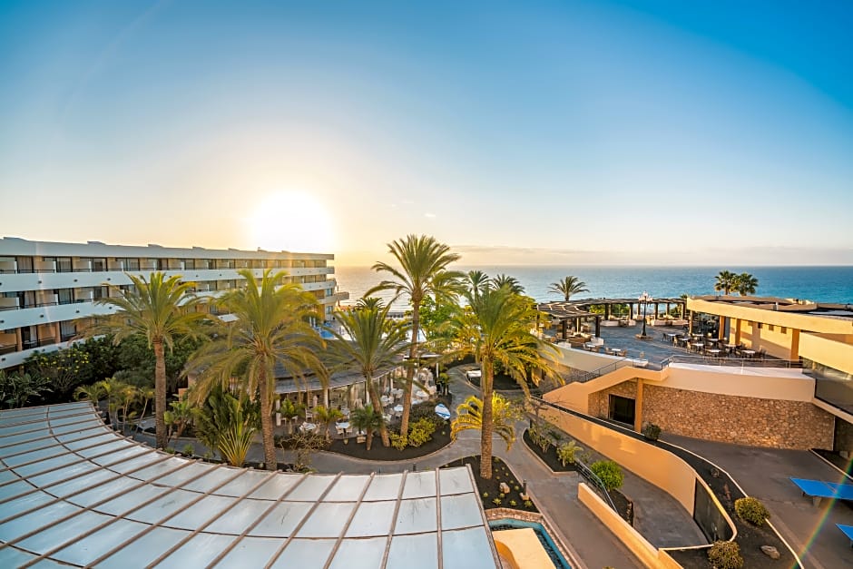 Iberostar Waves Playa Gaviotas All Inclusive