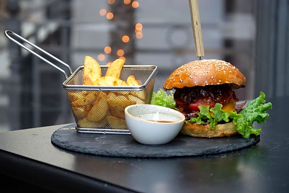 Marpessa Smart Luxury Hotel