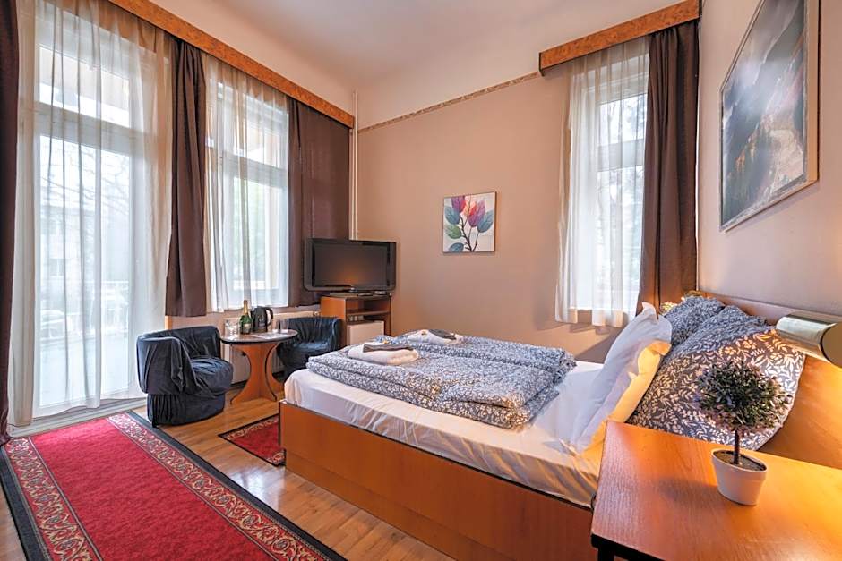 Hotel Kristal Gellért Hill