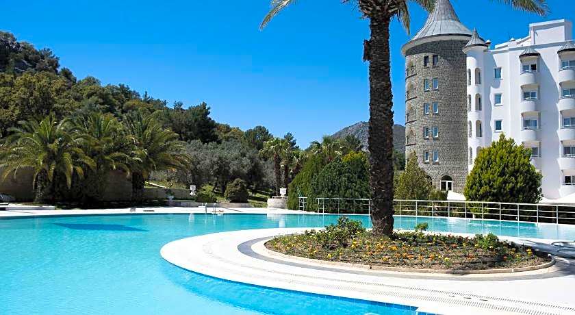 X Life Hotel Sarıgerme 15 - Adult Hotel