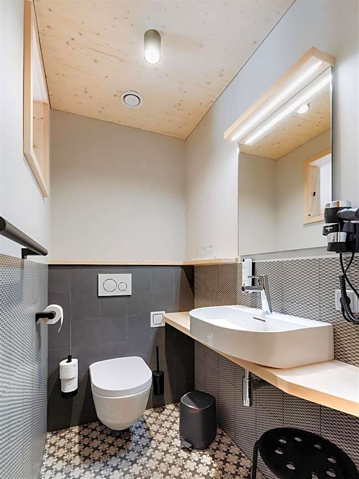 B&B Hotel Zimmerei mit Frühstück