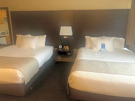 2 Queen Bed, Efficiency, Non-Smoking - Not Pet Friendly