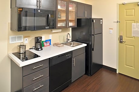 King Studio Suite