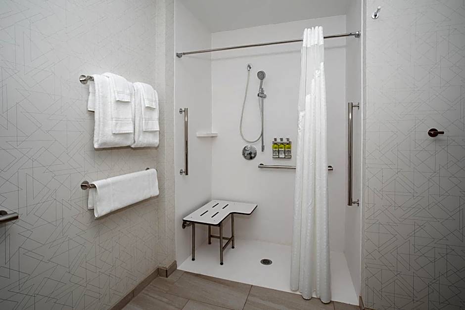 Holiday Inn Express Hotel & Suites Idaho Falls By IHG