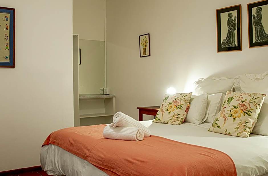 4 Rothman Street B&B