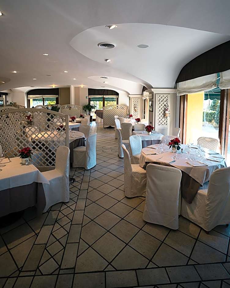 Hotel Ristorante Vecchia Riva