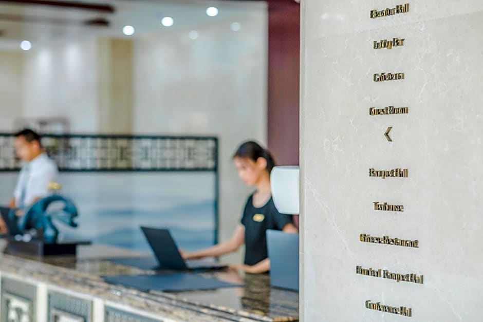 Hundred Hotel Qingdao