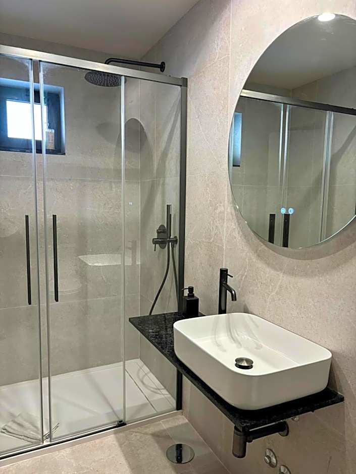 Vila Hotel By VimaHotels