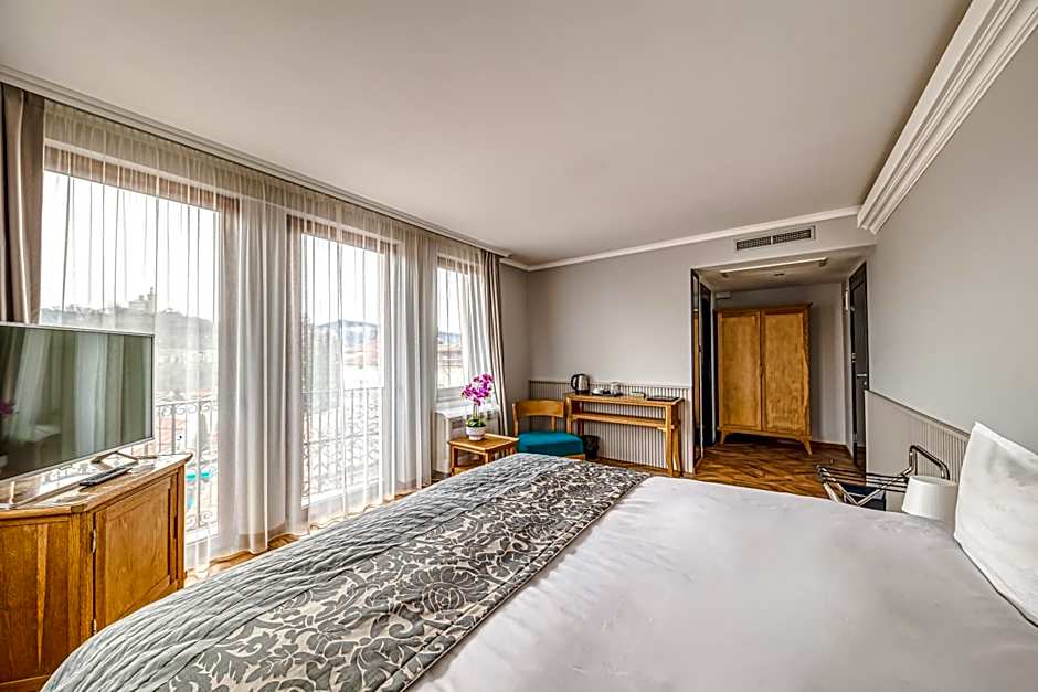 Hotel Studio
