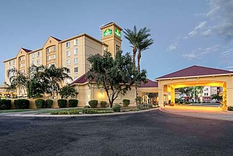 La Quinta Inn & Suites by Wyndham Phoenix Mesa West