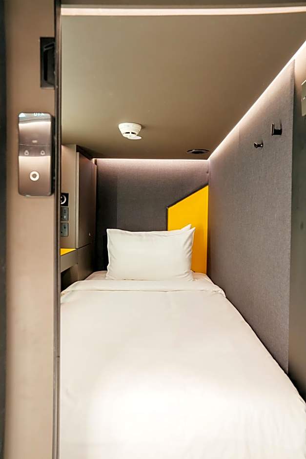 CapsuleTransit Sleep Lounge KLIA T1 Airport Hotel - Landside, Public Area at Lvl 5