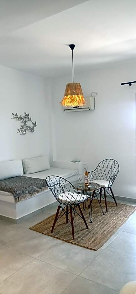 Anixis Studios Aliki Paros