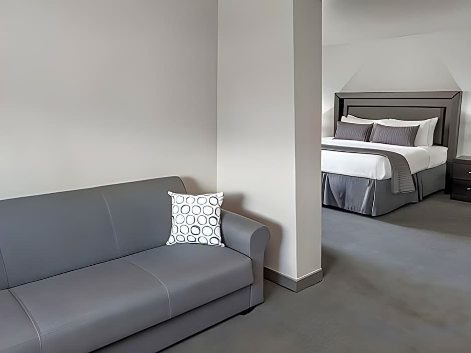 Baymont by Wyndham Glenview
