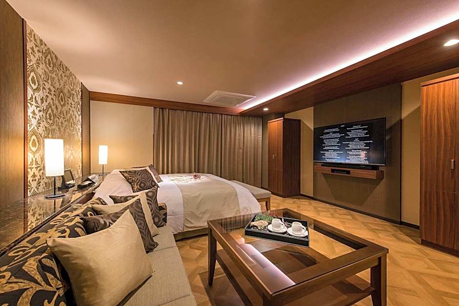Hotel C. Kokura Bay