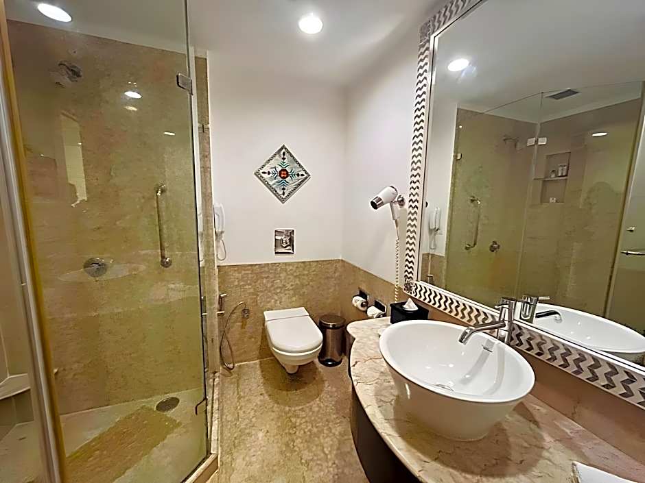 The LaLiT Laxmi Vilas Palace Udaipur Hotel