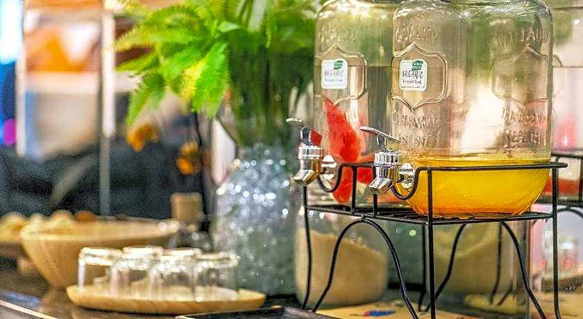 De Lavender Bangkok Hotel