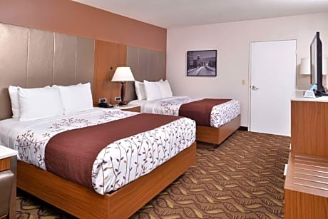 2 Queen Beds - Non-Smoking, Oversized Room, Pillowtop Bed, Wi-Fi, Microwave And Refrigerator, Coffee Maker, Continental Breakfast
