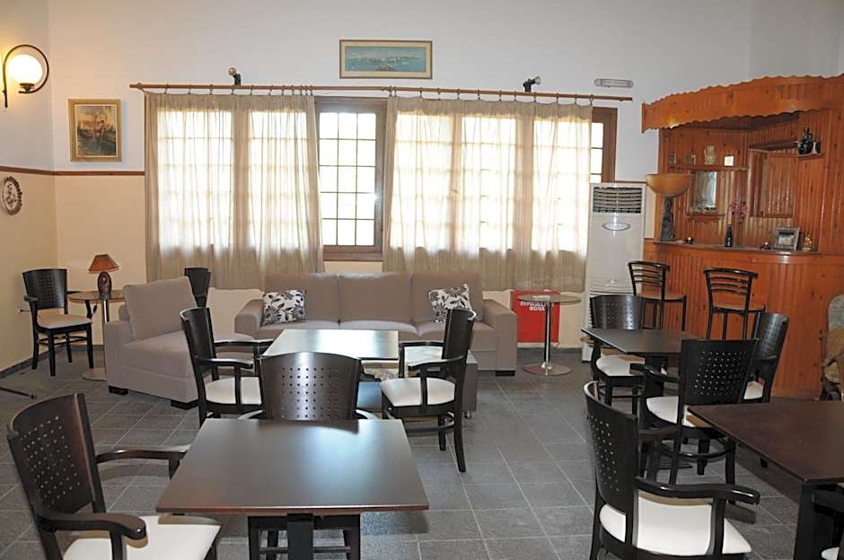 Miranta Hotel - Apartments & Studios