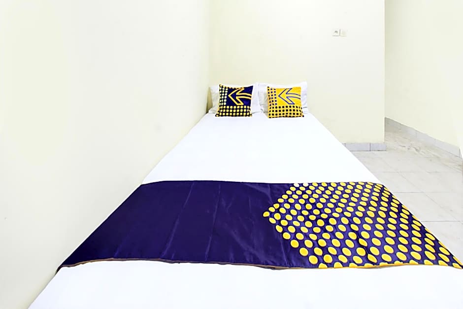 OYO Life 93284 Kos Cendana Raya