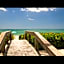 Lely-Best of Beautiful Naples Free golf from May 15-October 15