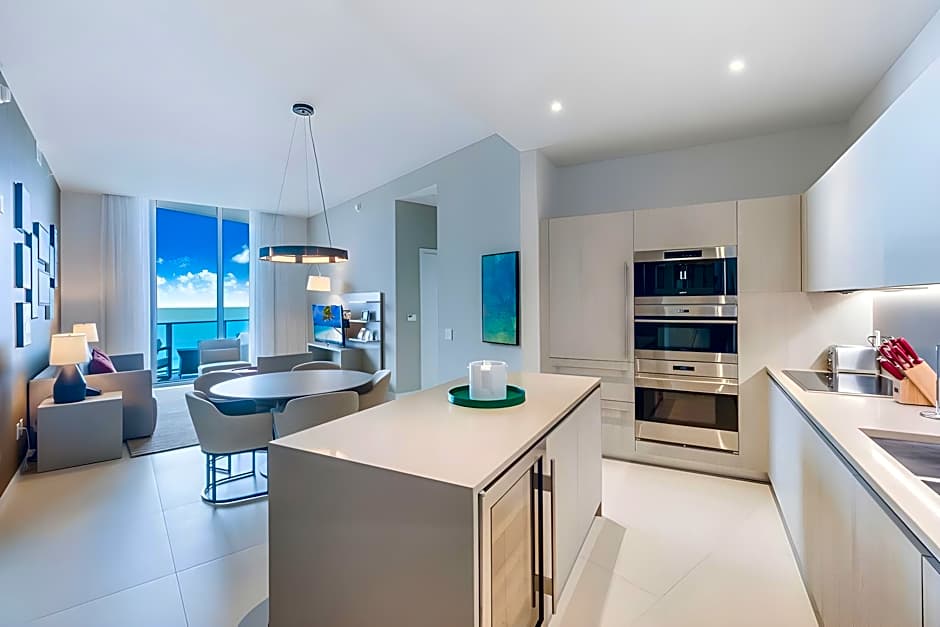 Hide Beach Residences