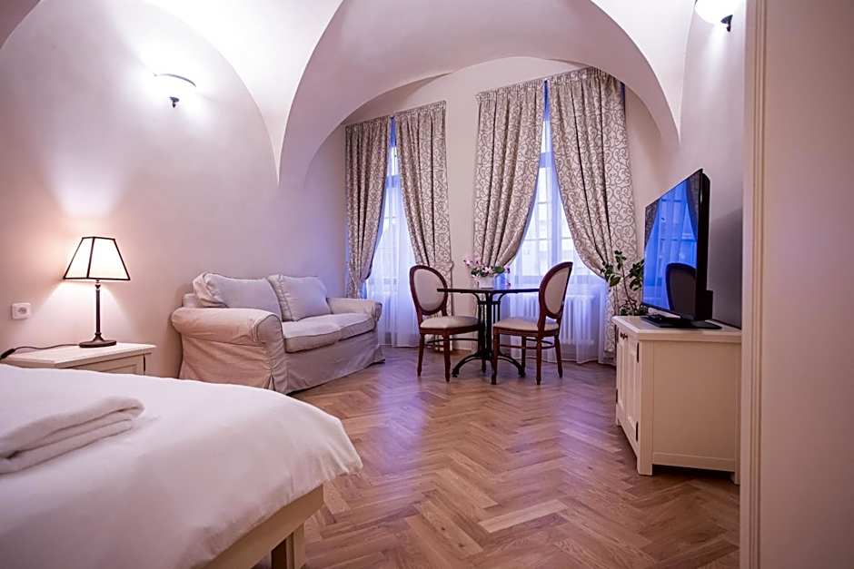 Residence Thunovska